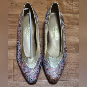 California Magdesians Vintage Printed Wedges Multi-colored Gold Detail Sz 8.5